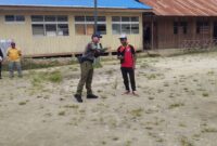 Satgas Yon Parako 466 Pasgat Bersama TNI-Polri Sosialisasikan Bahaya PEKAT kepada Pelajar di Oksibil