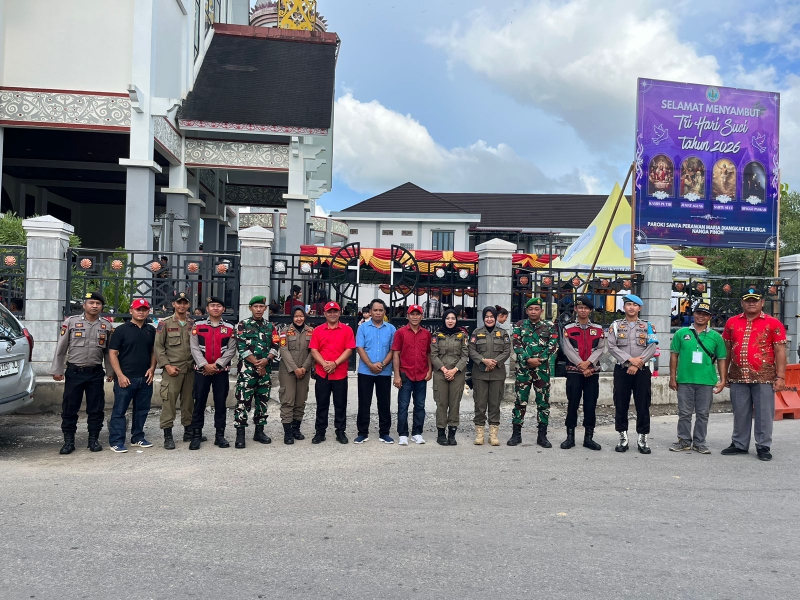 Polres Melawi dan Polsek Nanga Pinoh Amankan Ibadah Paskah di Gereja Santa Perawan Maria Diangkat Ke Surga
