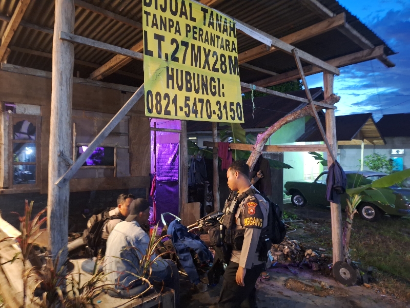 Patroli Enggang Polresta Pontianak Amankan Pelaku dan Penadah HP Hilang Berkat Call Center 110