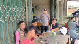 Polisi Humanis Sambangi Warga untuk Cegah Gangguan Kamtibmas