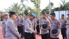 AKBP Bibit Triyono Pimpin Pemeriksaan Handphone Personel Polres Melawi
