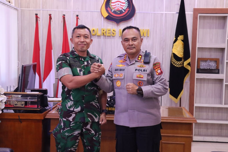 AKBP Harris Batara Simbolon Sambut Dandim 1205/Stg, Letkol Arm Anggit Wijaksono, S.I.P., M.I.P., M.O.S., Perkuat Soliditas TNI-Polri