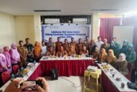 Tingkatkan Koordinasi Bidang Kesehatan, Babinsa Koramil 05/Pemangkat Hadiri Lokakarya Mini di Sambas