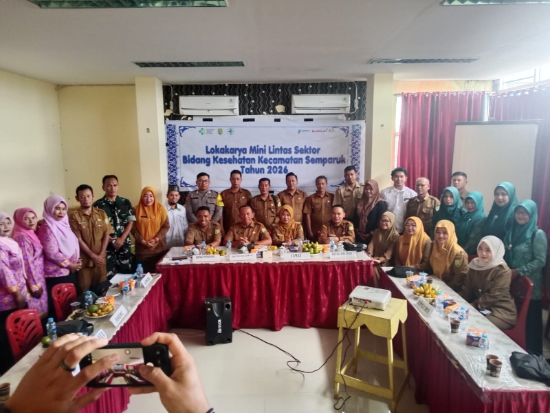 Tingkatkan Koordinasi Bidang Kesehatan, Babinsa Koramil 05/Pemangkat Hadiri Lokakarya Mini di Sambas