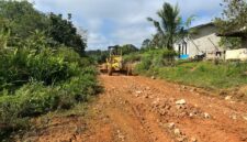 Satgas TMMD Ke-128 Kodim 1204/Sanggau Kebutan Peningkatan Jalan Semayang–Desa Persiapan Tanak, Progres Capai 73,10 Persen