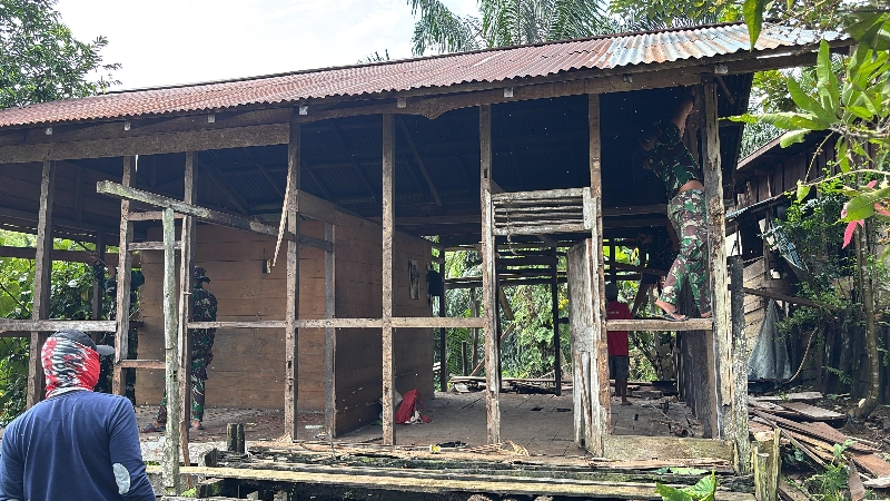 Rumah Bapak Sijen di Sungai Rambai Siap Dikerjakan Satgas TMMD Ke-128 Kodim 1204/Sanggau