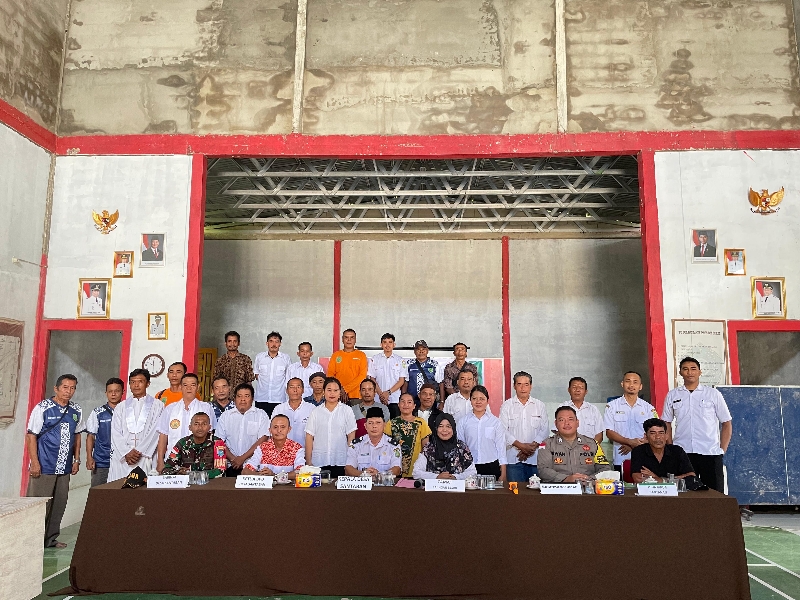 Babinsa Santaban Hadiri Pelantikan Perangkat Desa di Wilayah Binaan